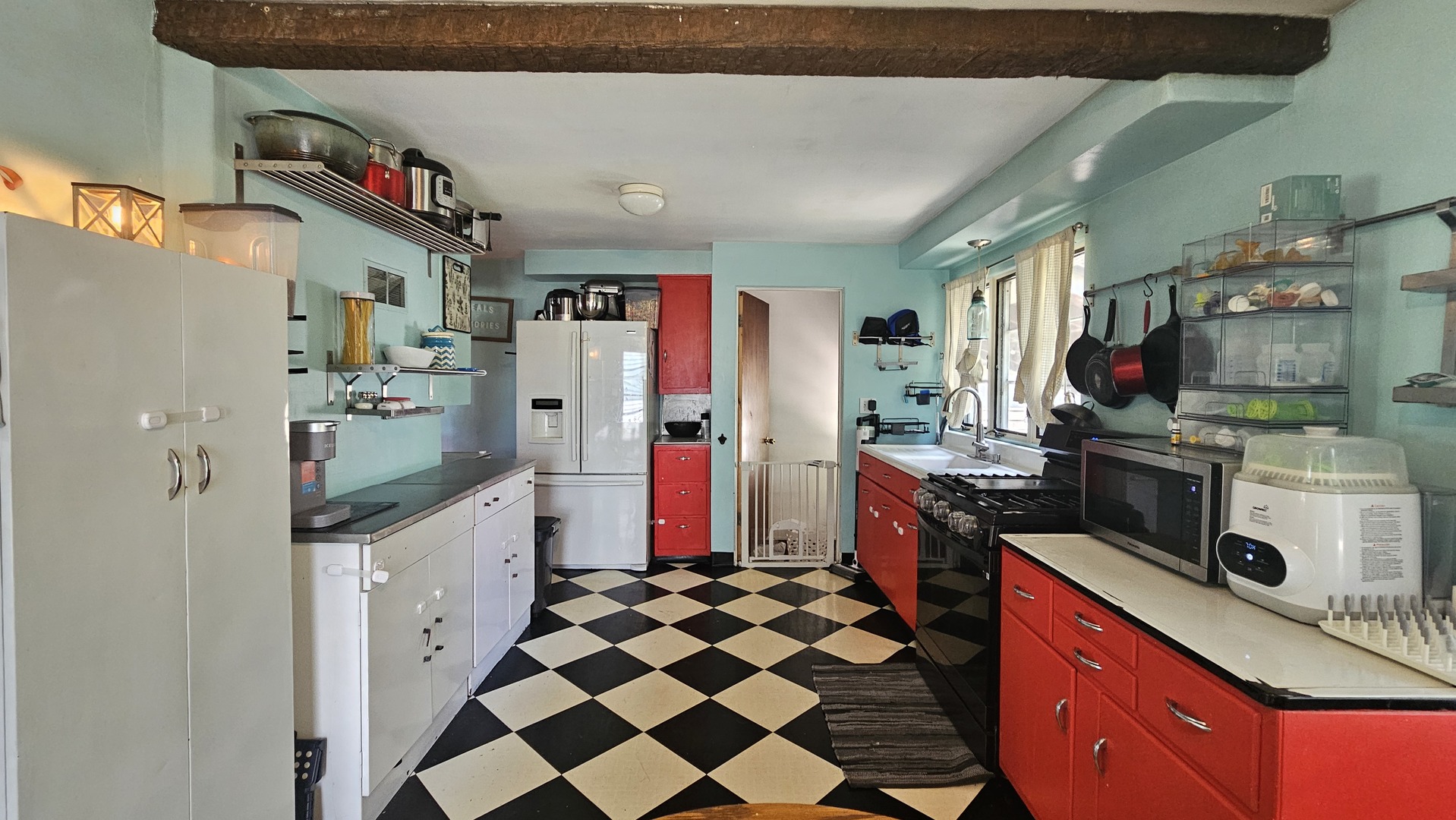 Gallery Image 12
