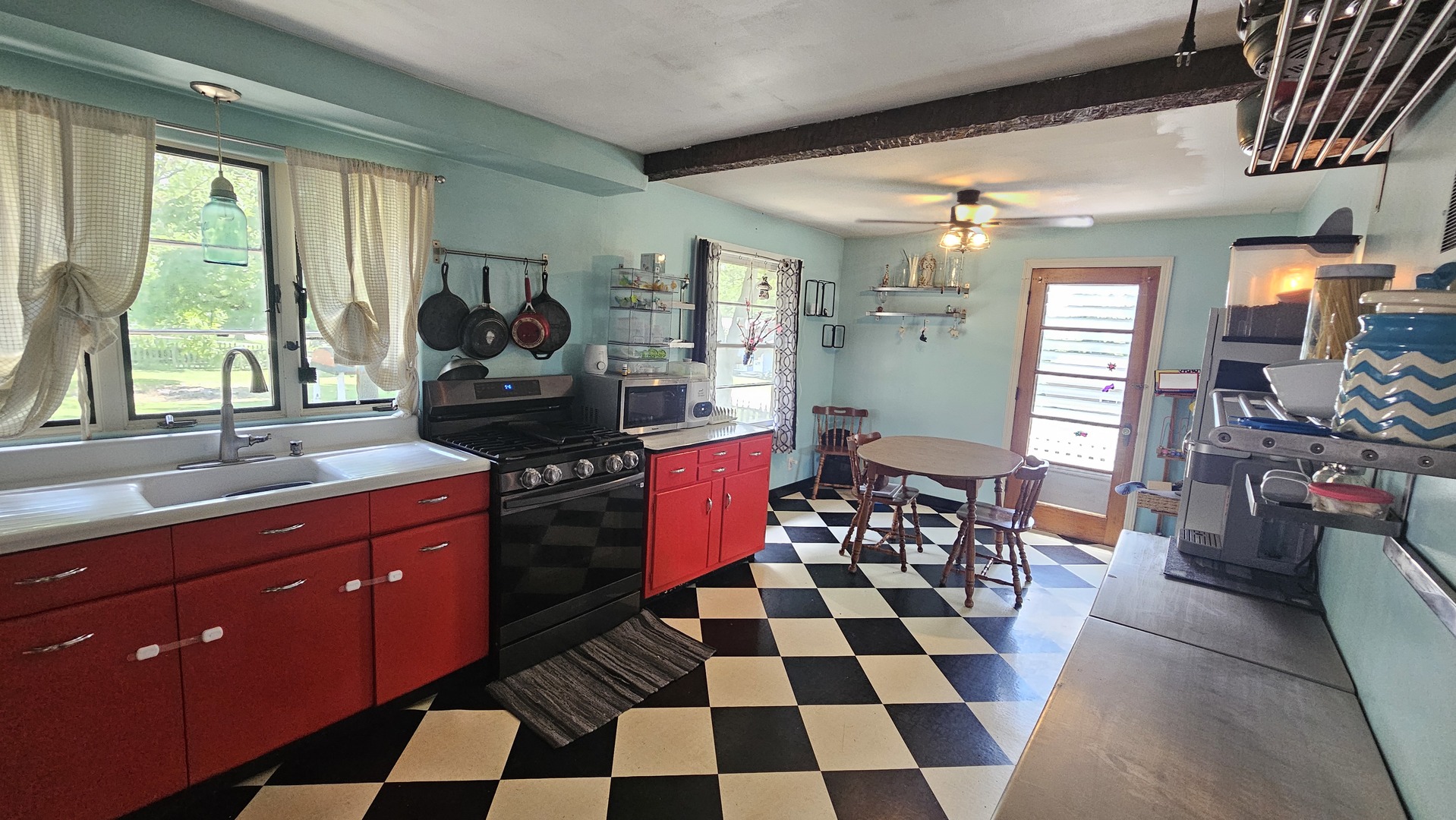 Gallery Image 11
