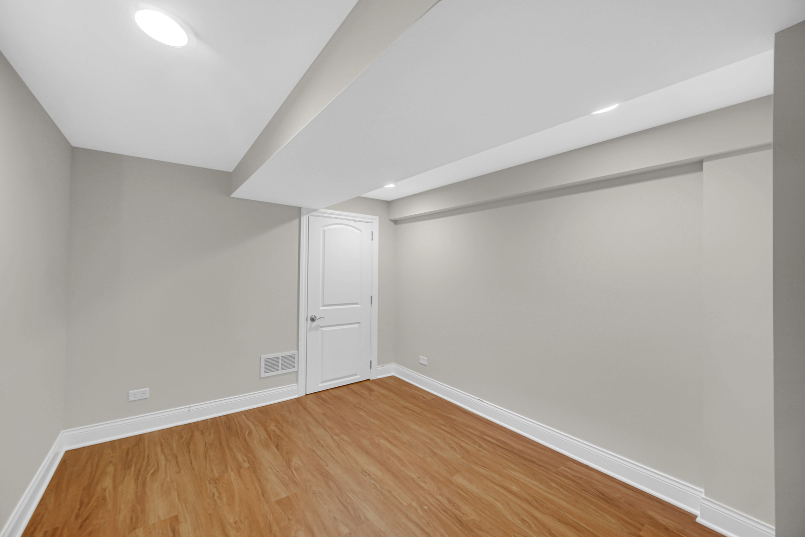 Gallery Image 16