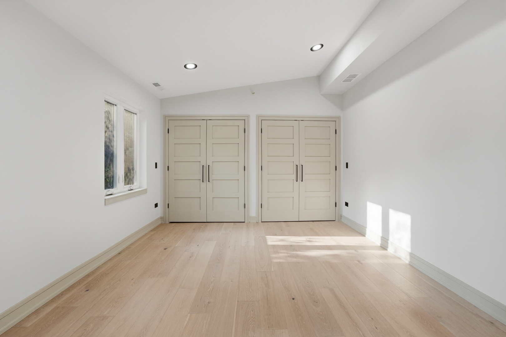 Gallery Image 18