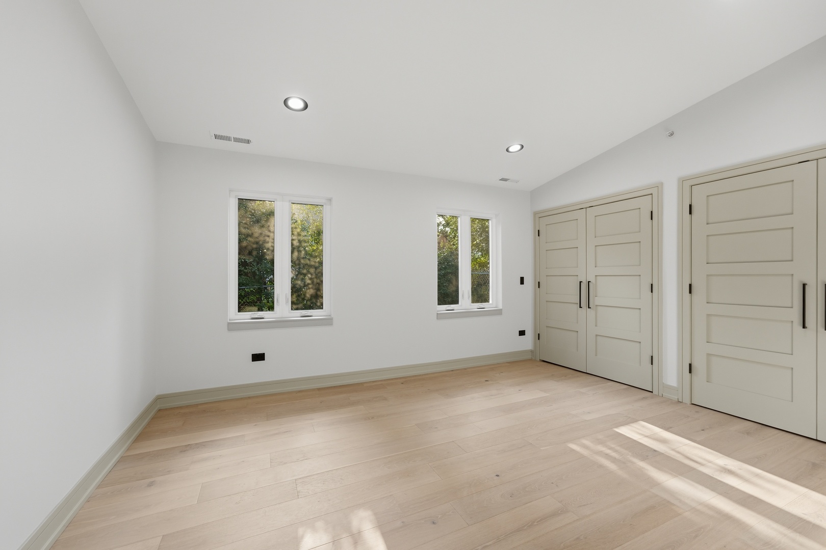 Gallery Image 17