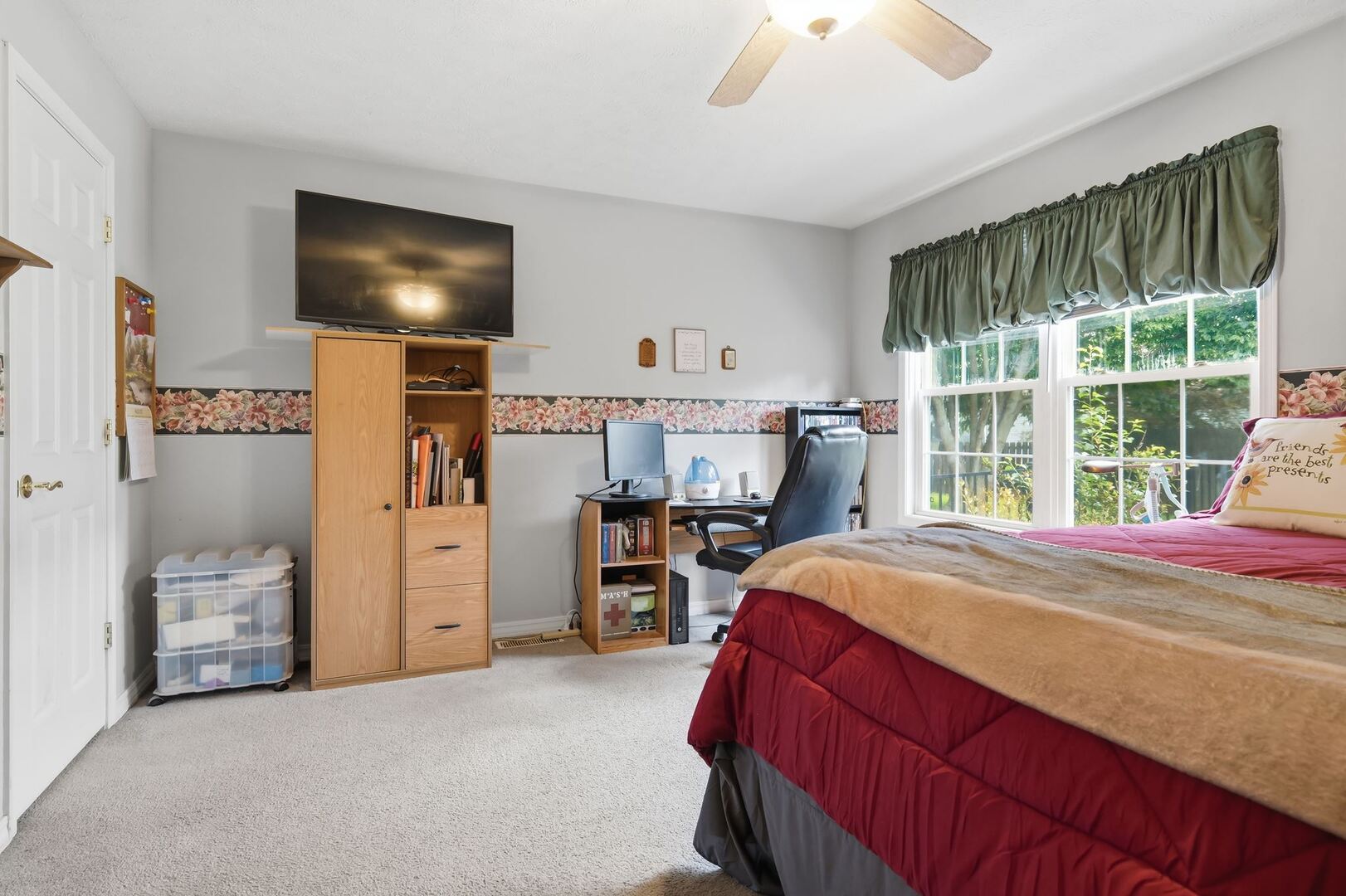 Gallery Image 13