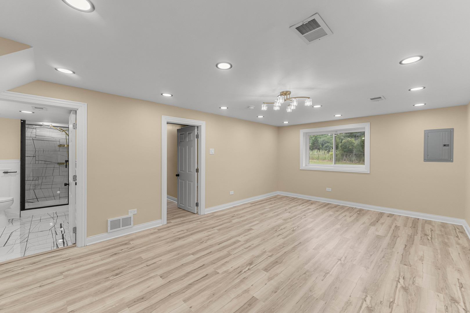 Gallery Image 20