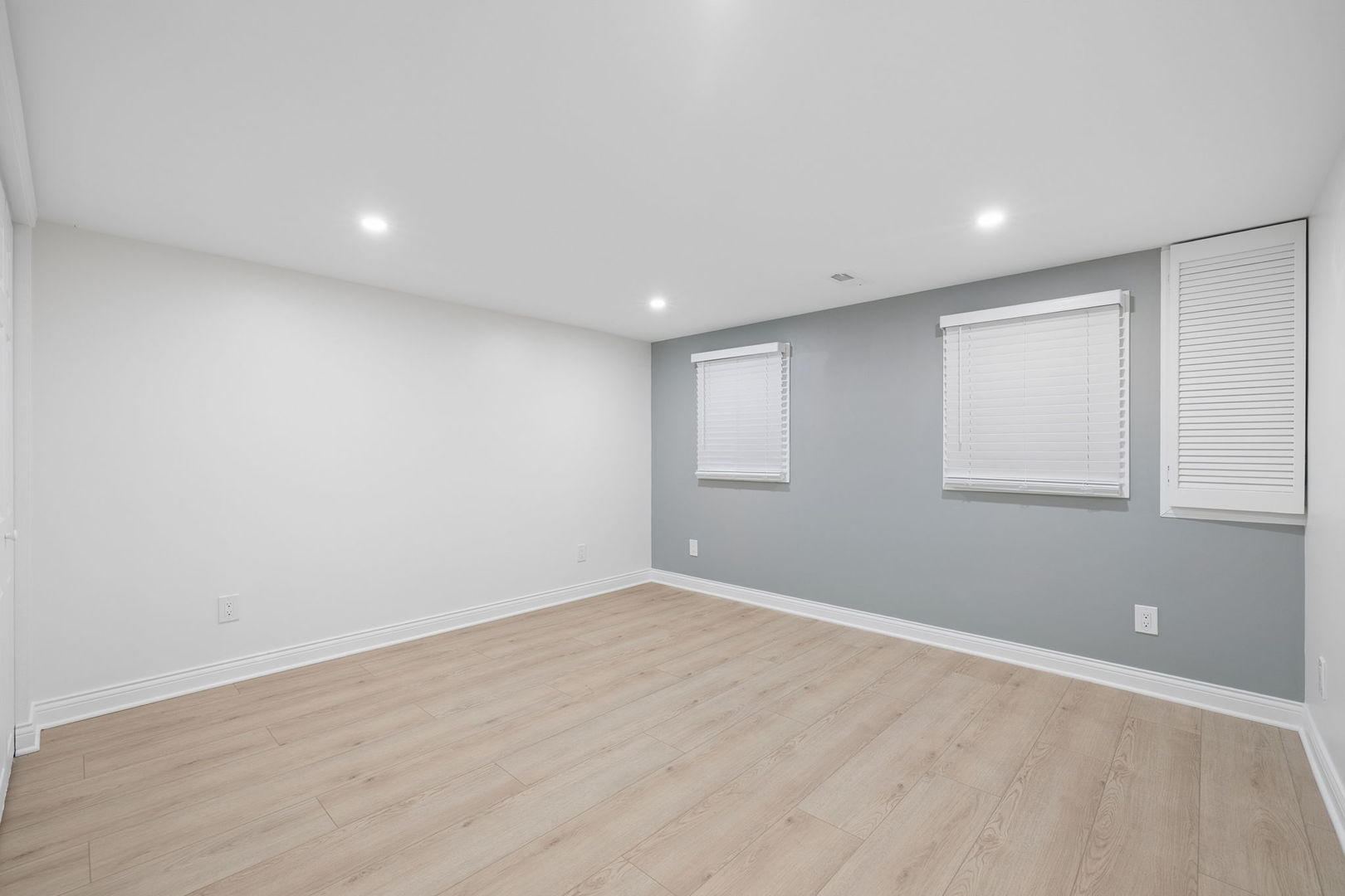 Gallery Image 38