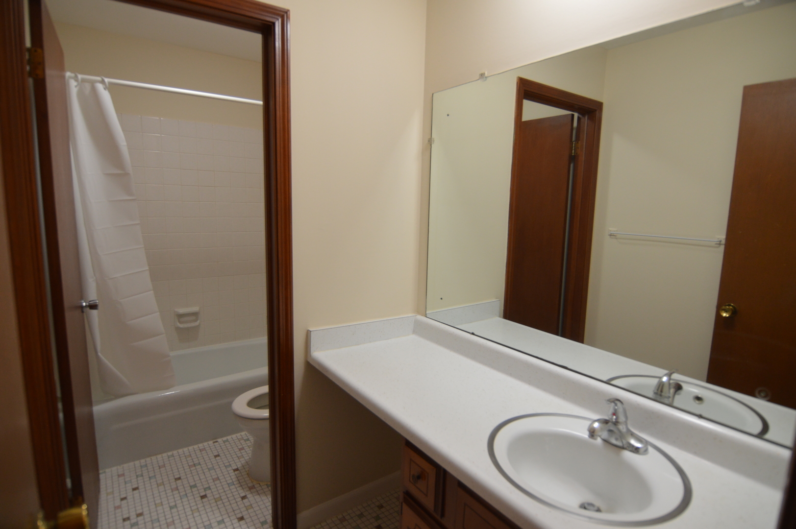Gallery Image 16