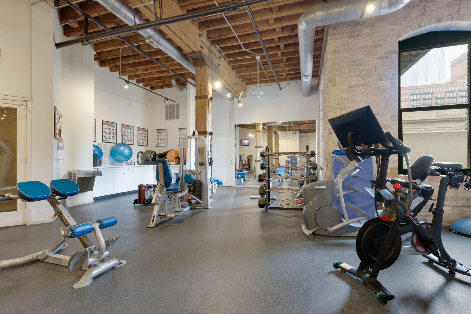 Gallery Image 15