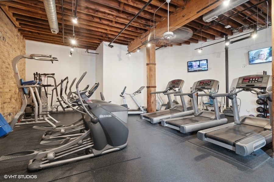 Gallery Image 17