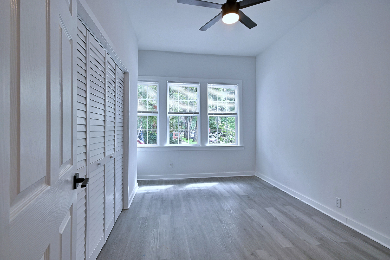 Gallery Image 18