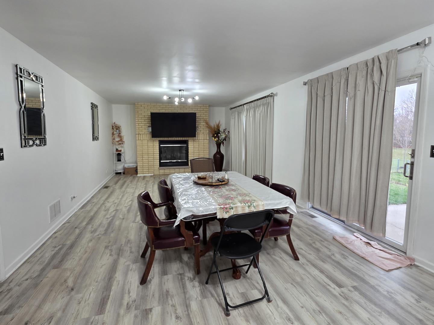 Gallery Image 10