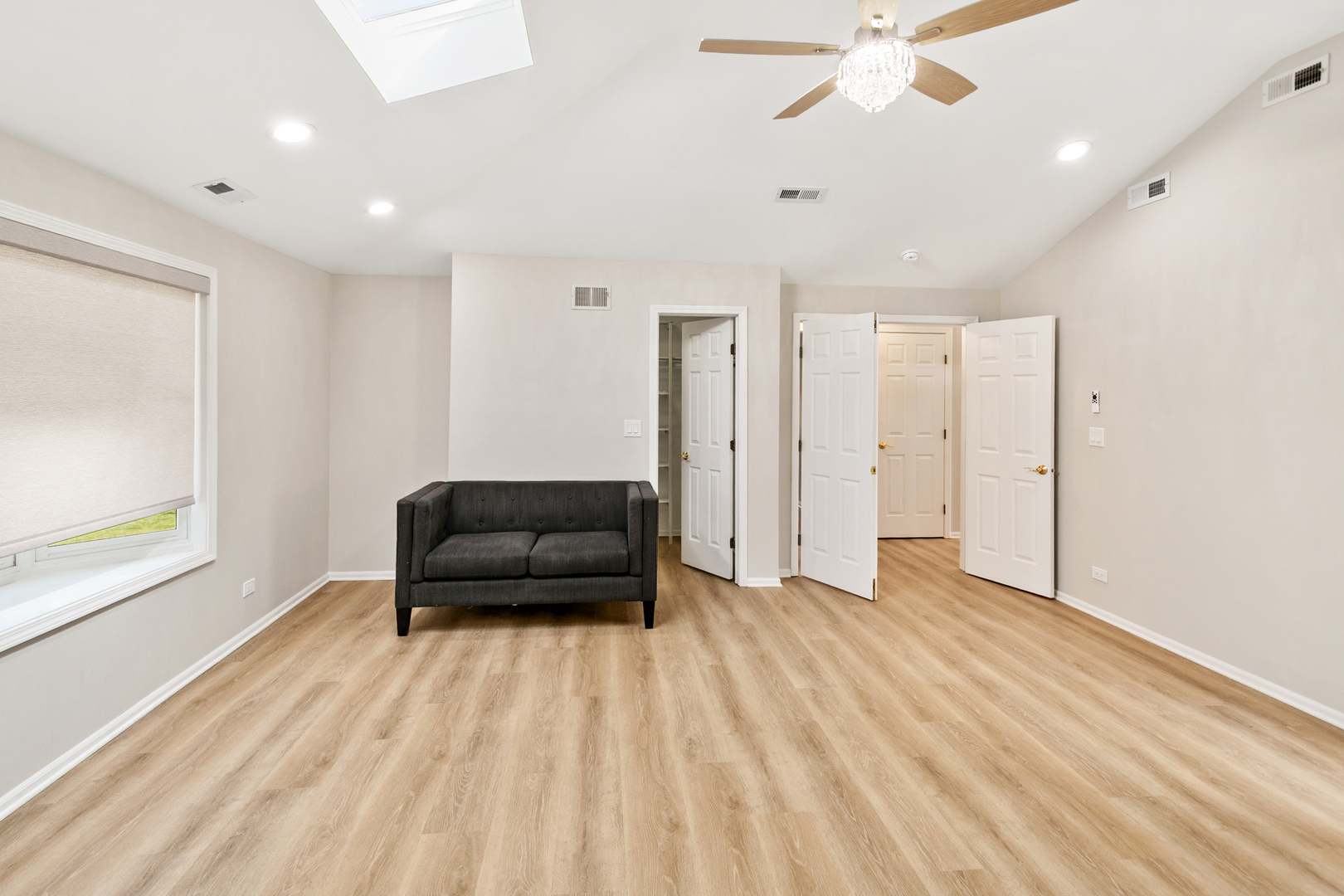 Gallery Image 18