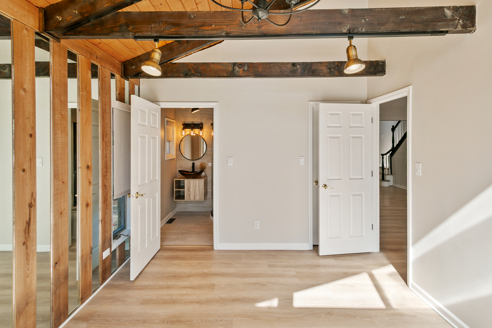 Gallery Image 15