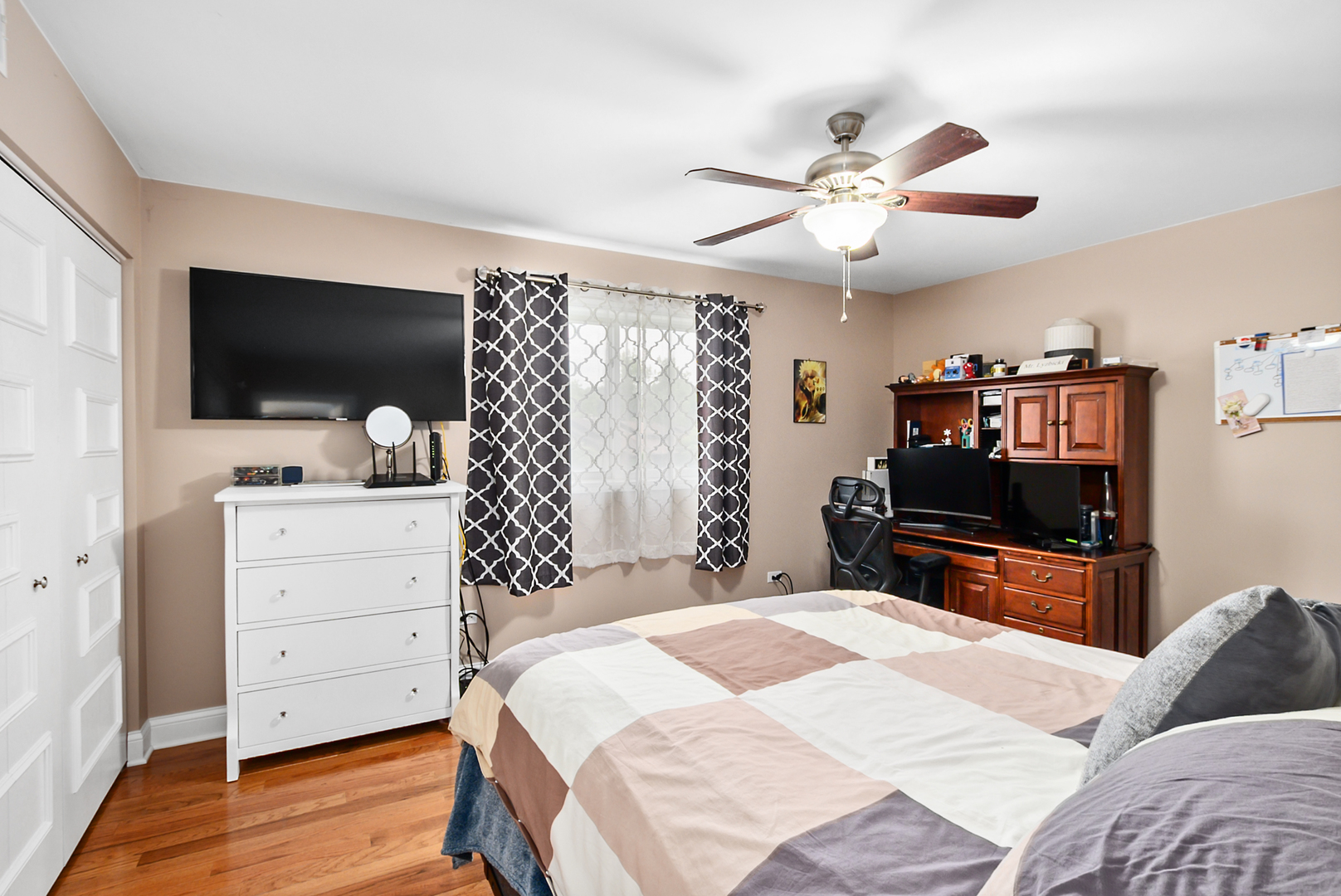 Gallery Image 12