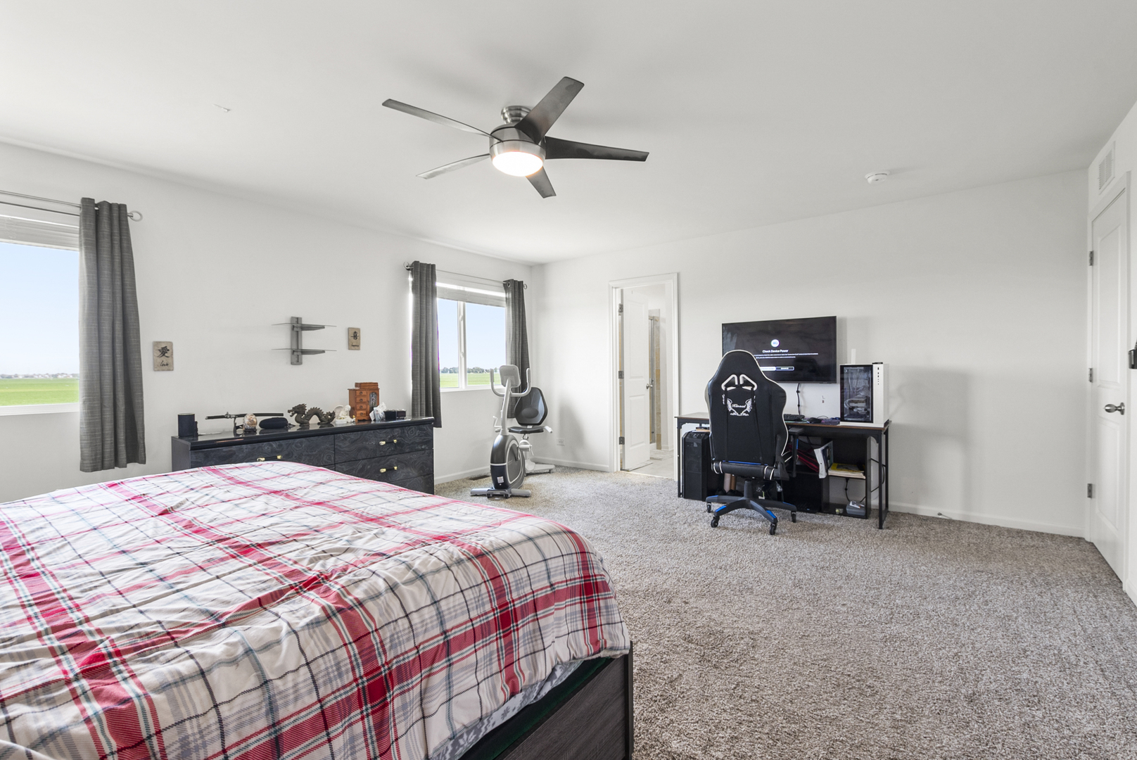 Gallery Image 15