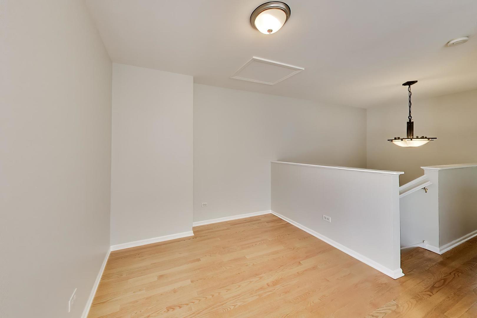 Gallery Image 16