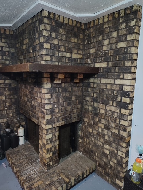 Gallery Image 15