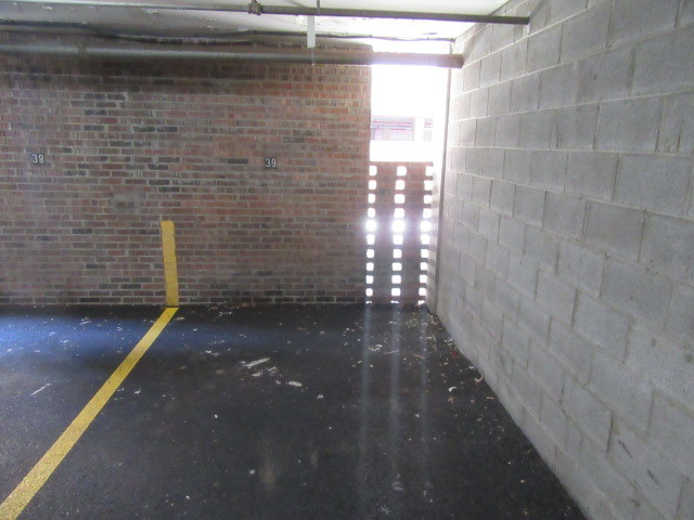 Gallery Image 37