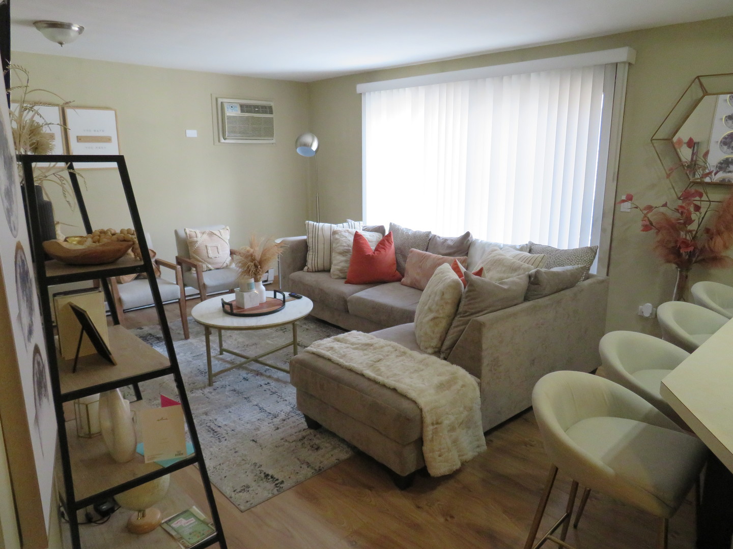 Gallery Image 12