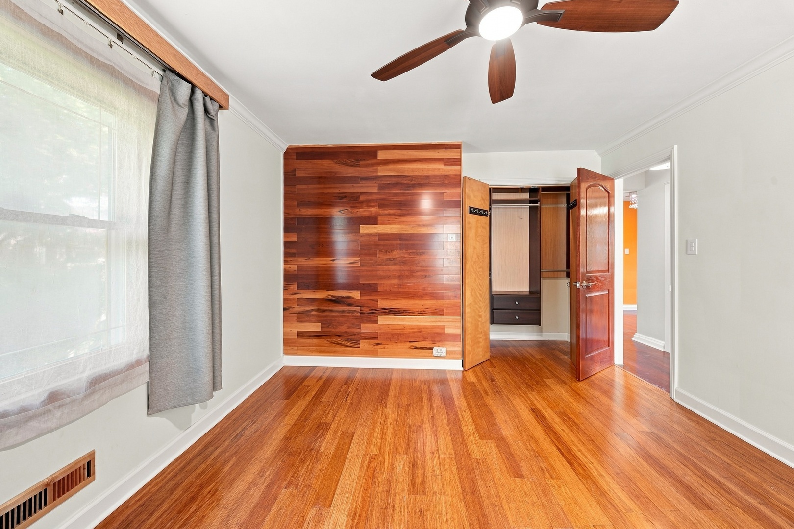 Gallery Image 19