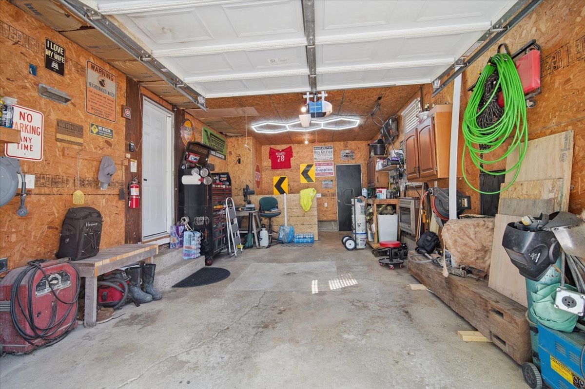 Gallery Image 18