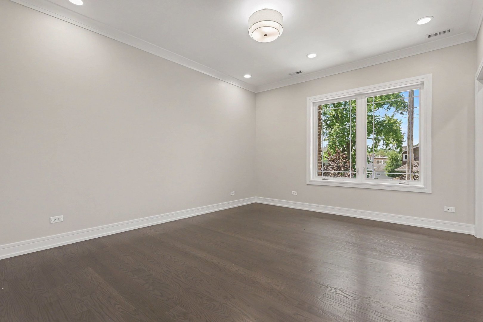 Gallery Image 19