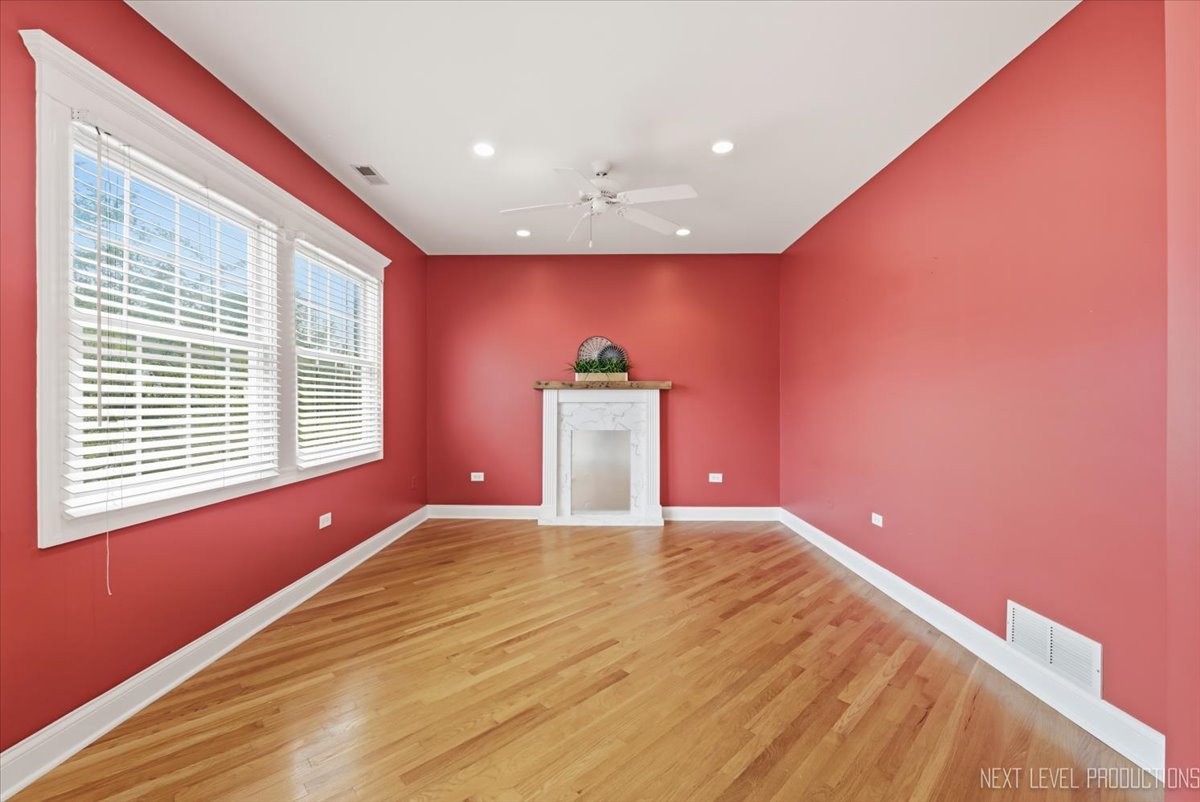 Gallery Image 14