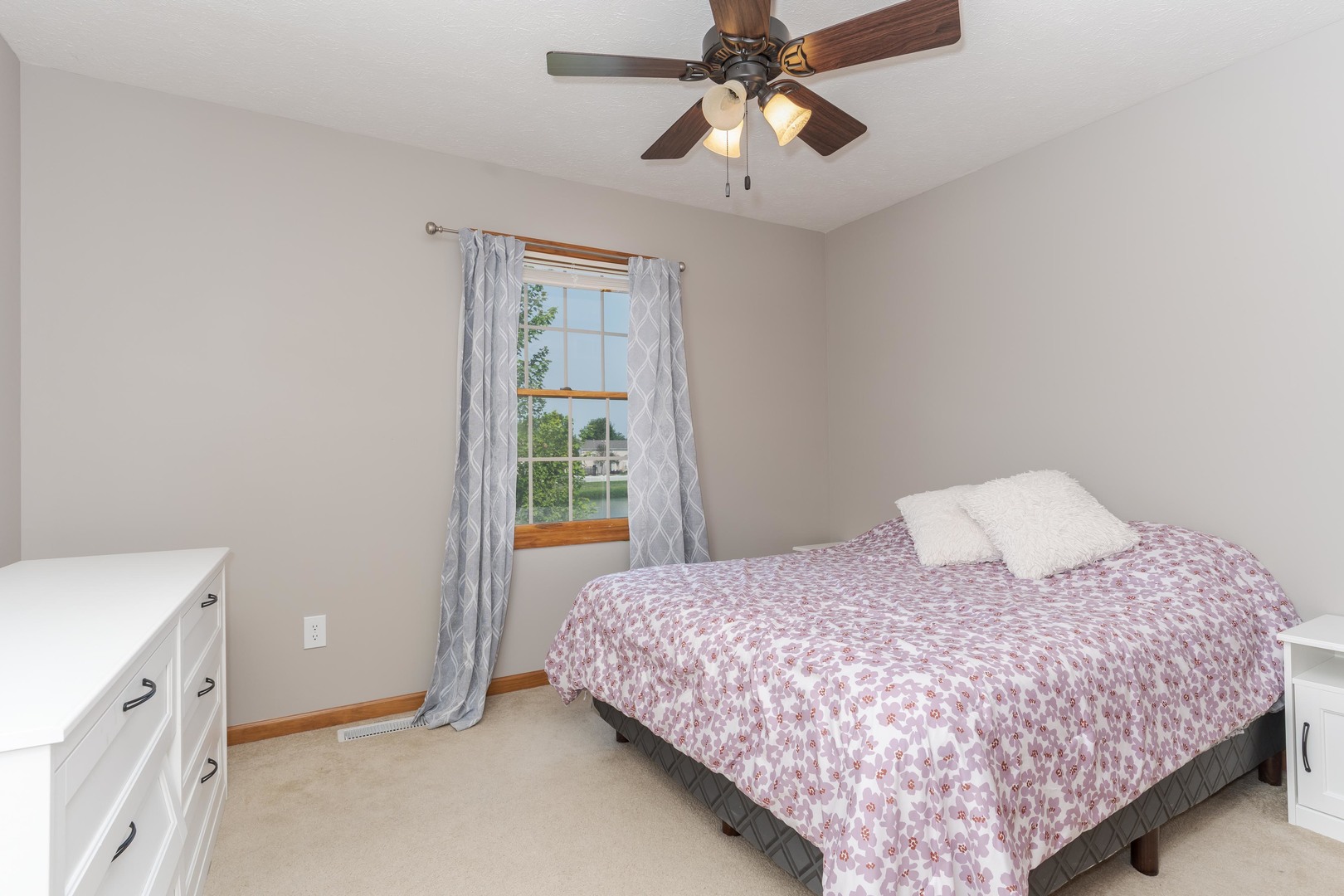 Gallery Image 38