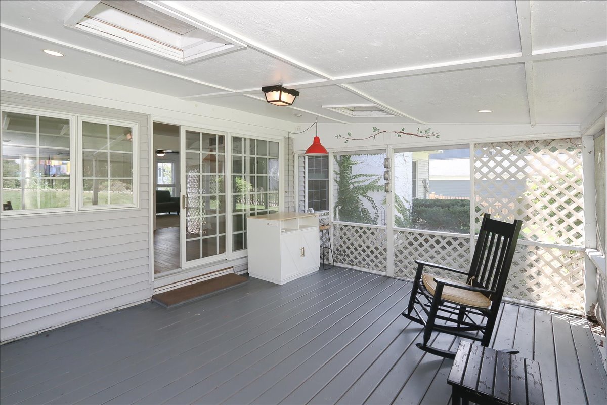 Gallery Image 15