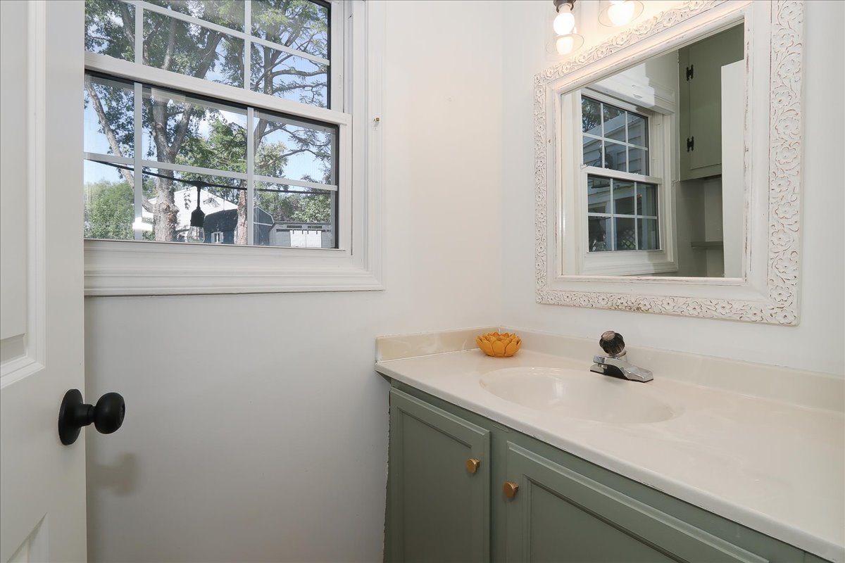 Gallery Image 17