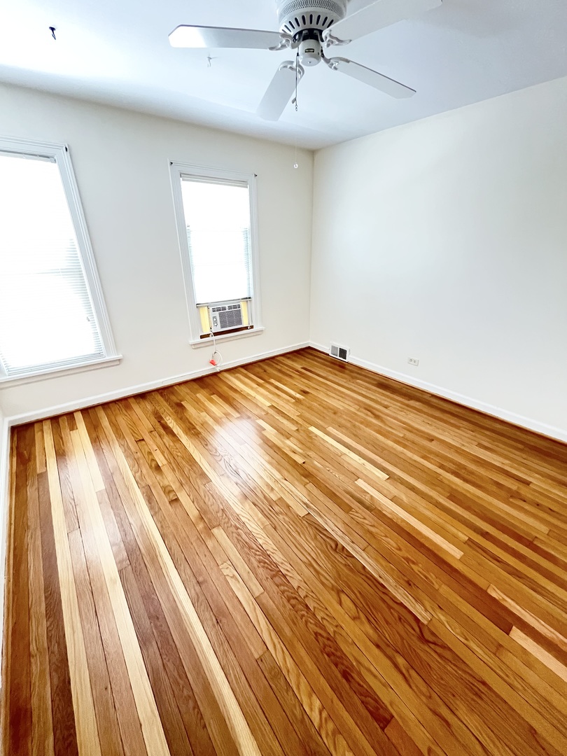 Gallery Image 18