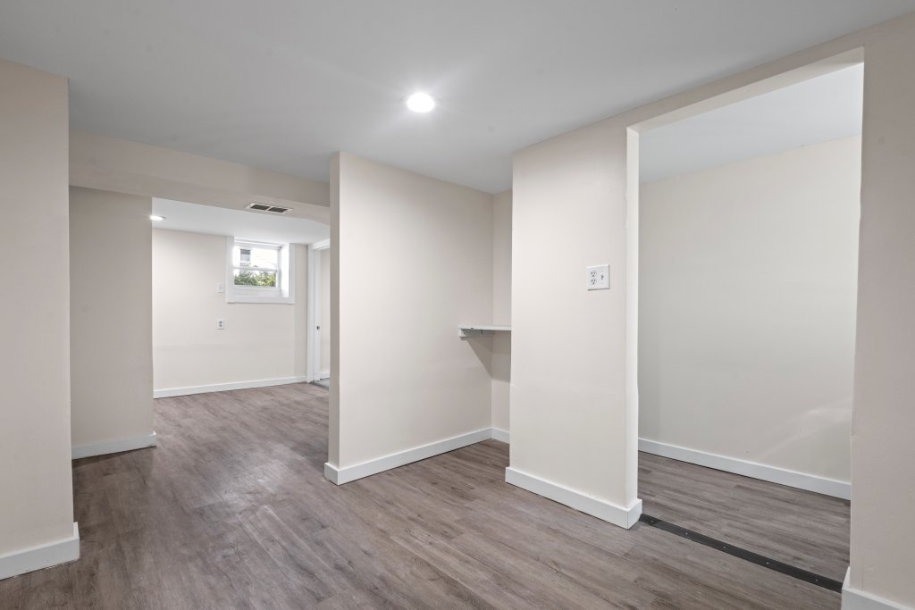 Gallery Image 17