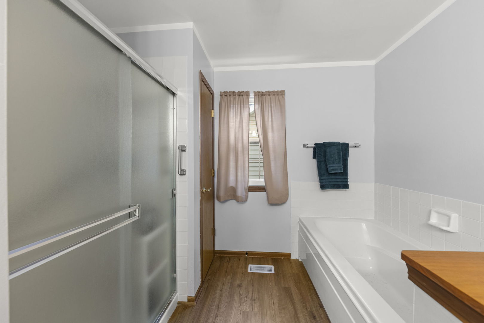 Gallery Image 15