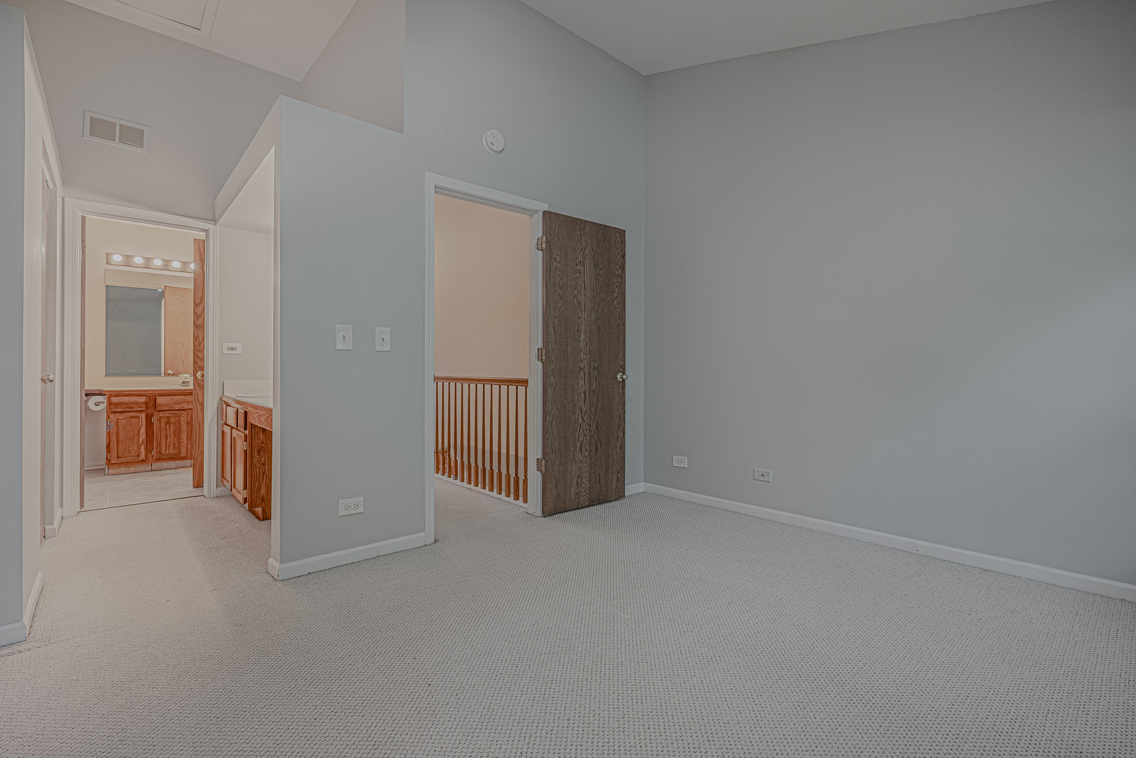 Gallery Image 16