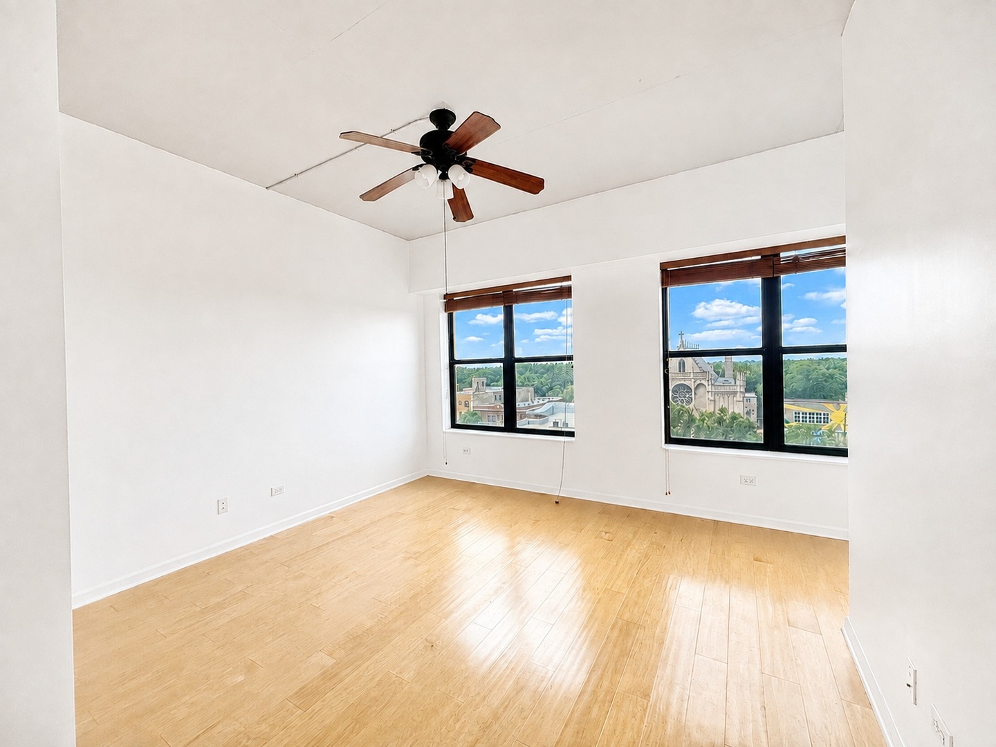 Gallery Image 13