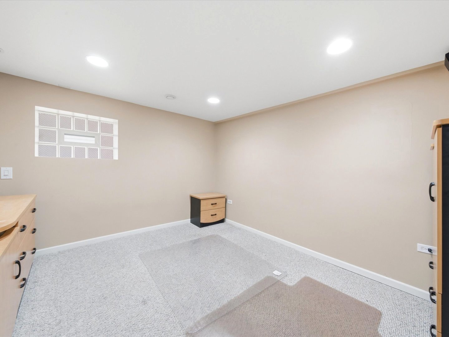 Gallery Image 19