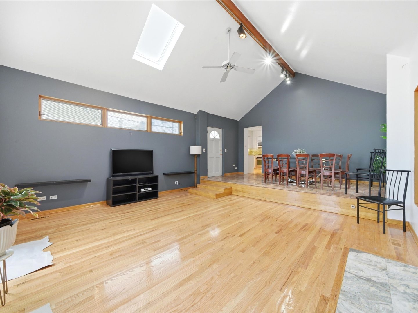 Gallery Image 9