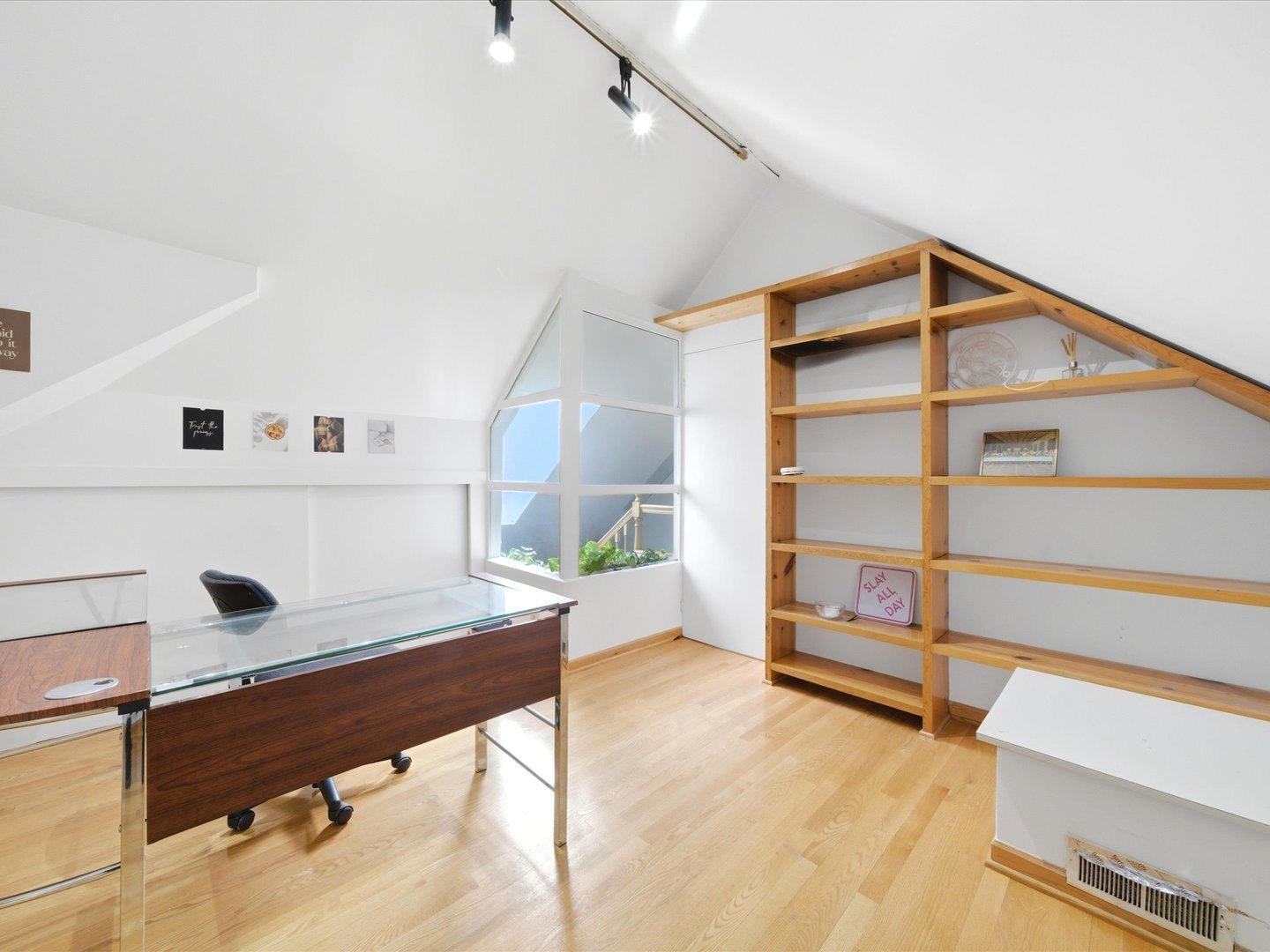 Gallery Image 20