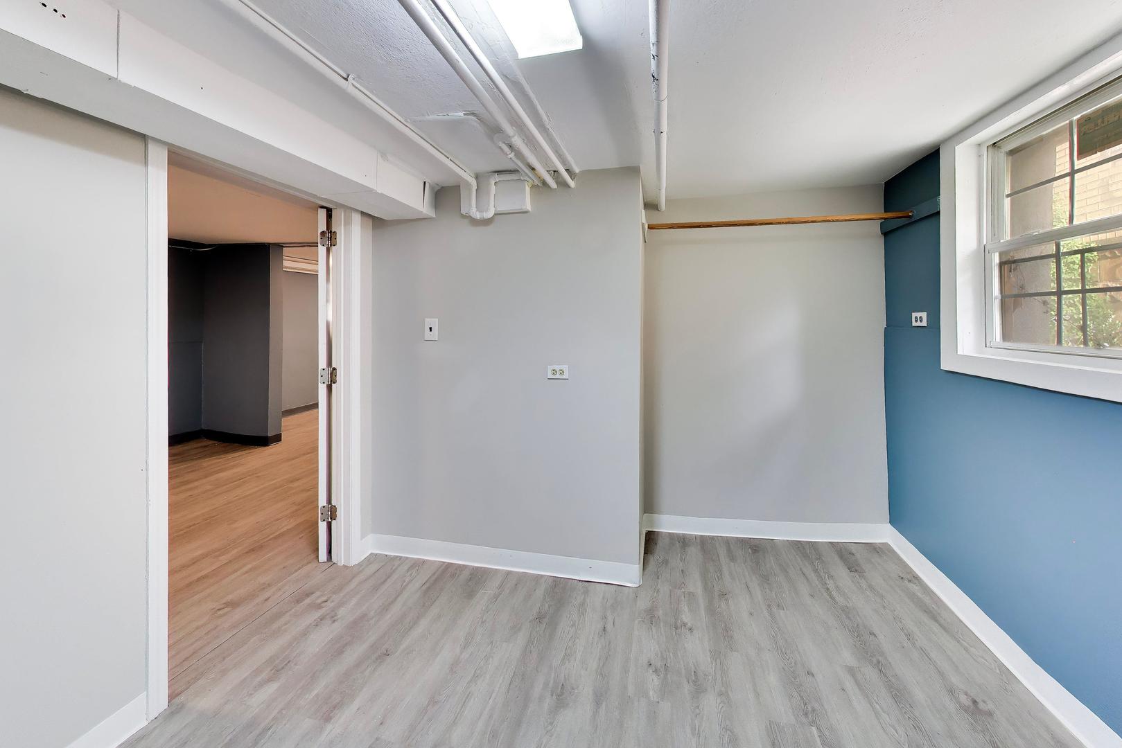 Gallery Image 17