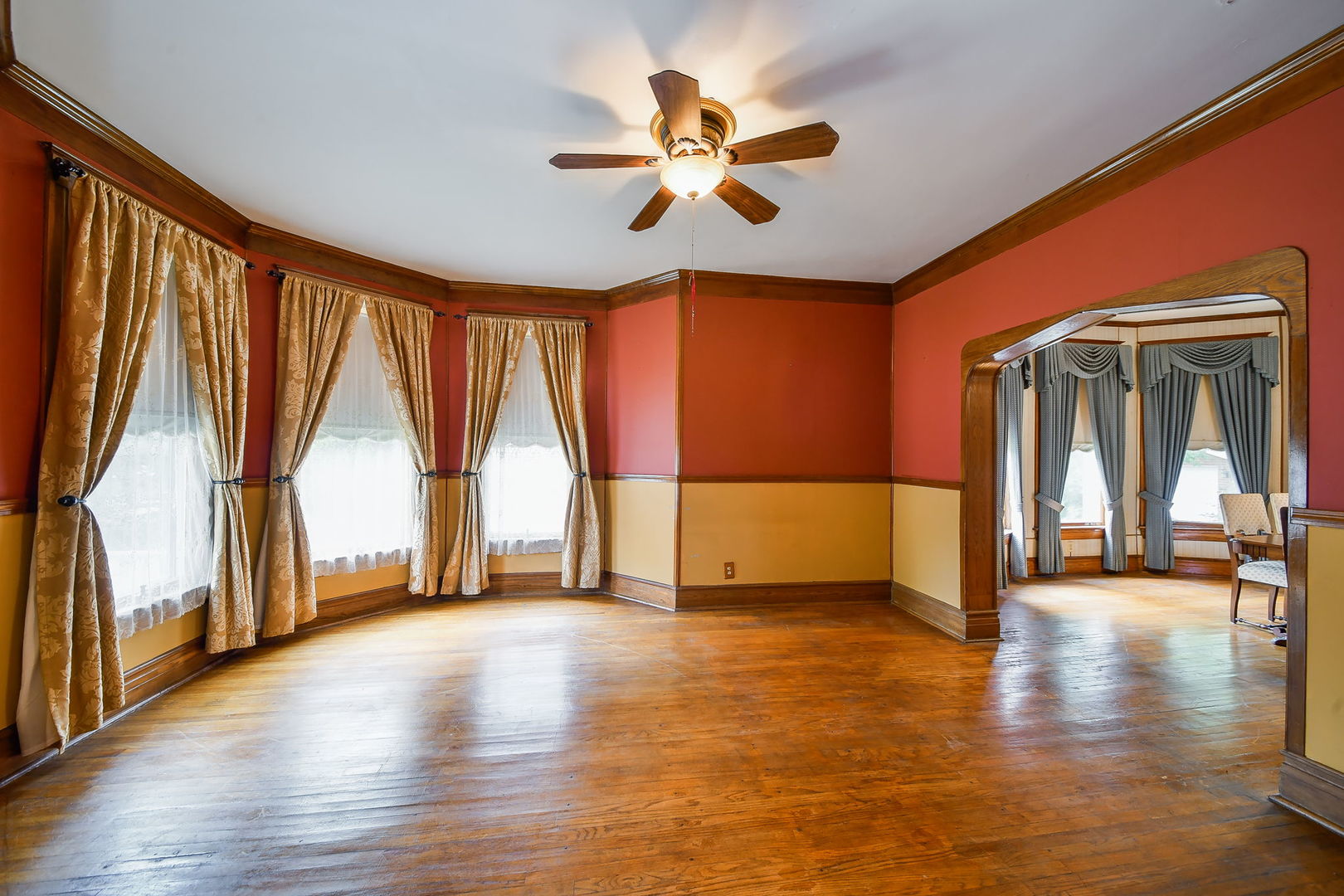 Gallery Image 13