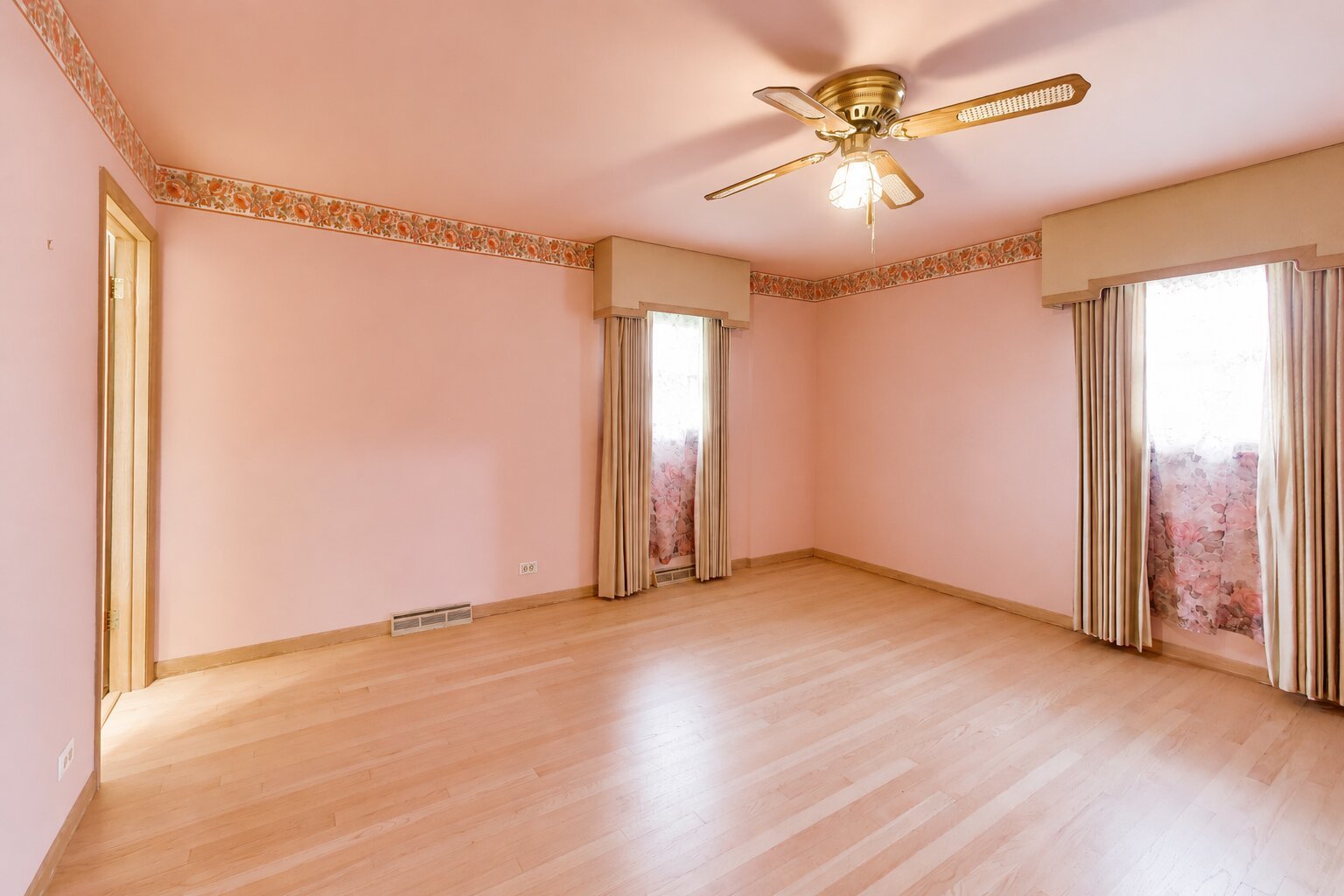 Gallery Image 18