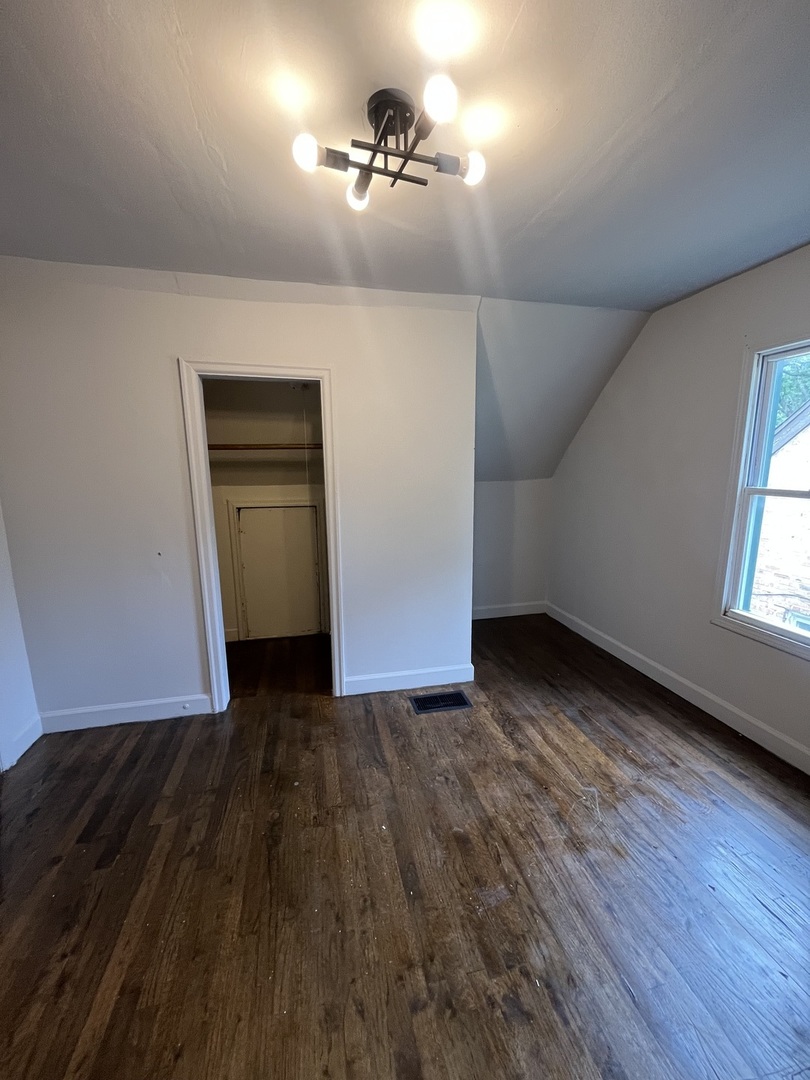 Gallery Image 19