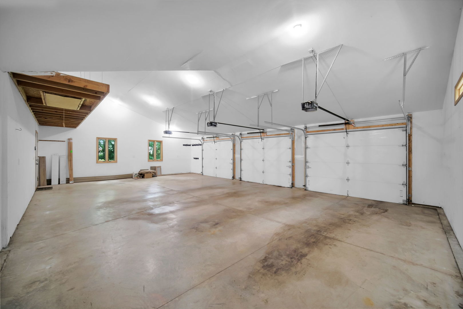 Gallery Image 61