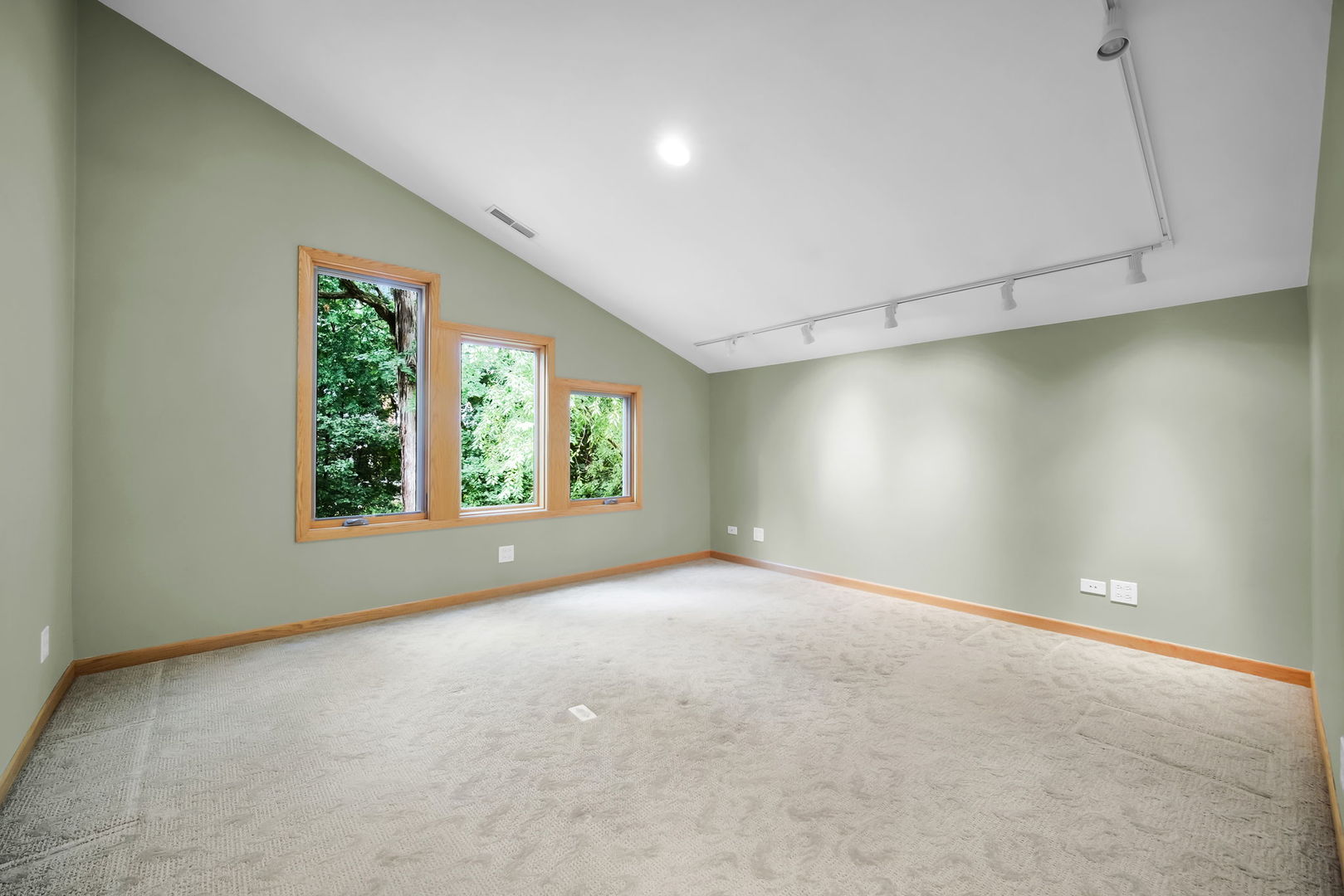 Gallery Image 32