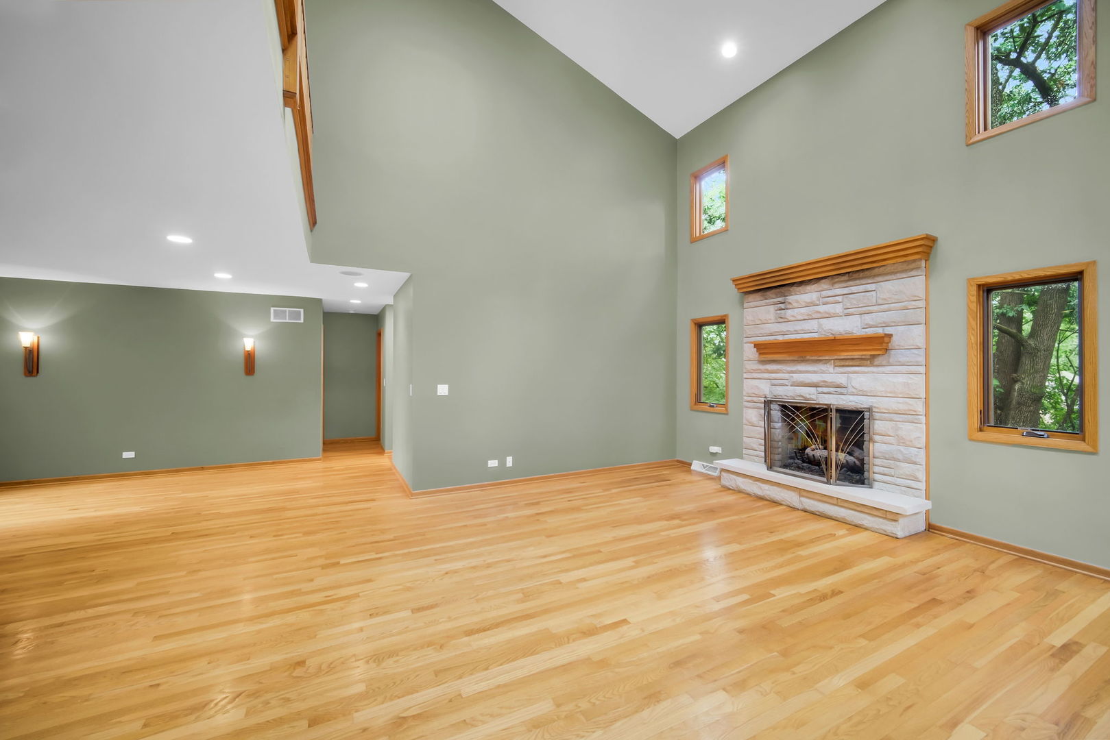 Gallery Image 19