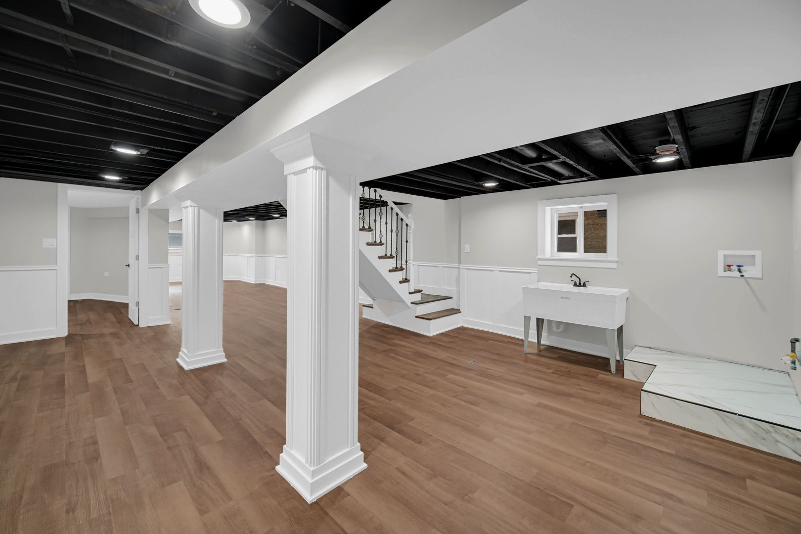 Gallery Image 19