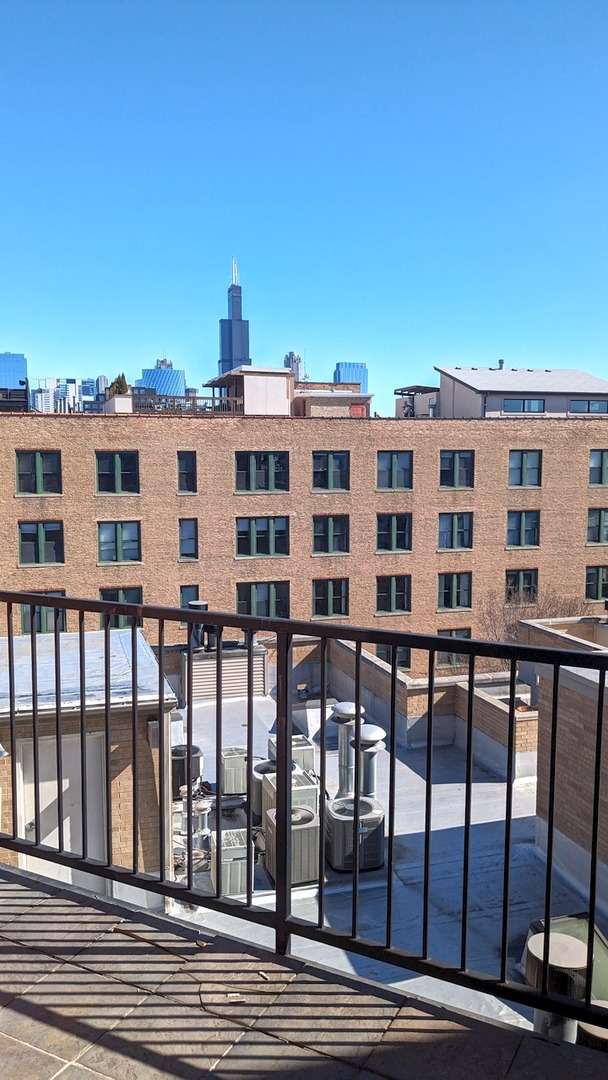 Gallery Image 18