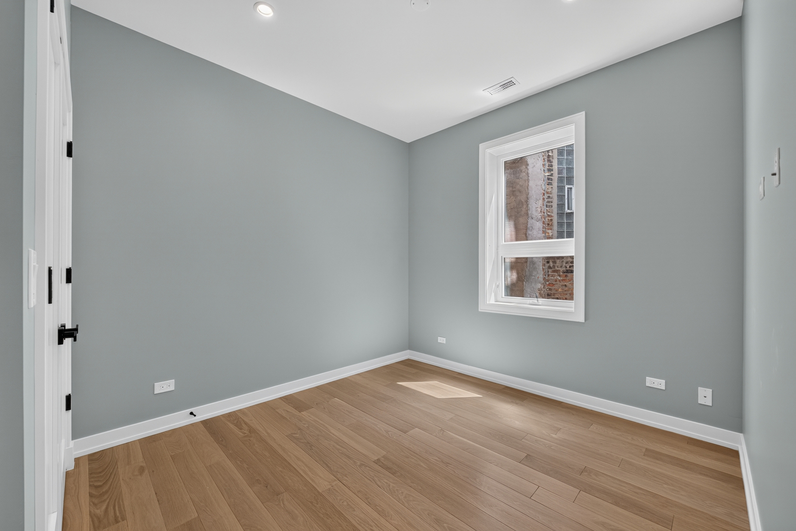 Gallery Image 17