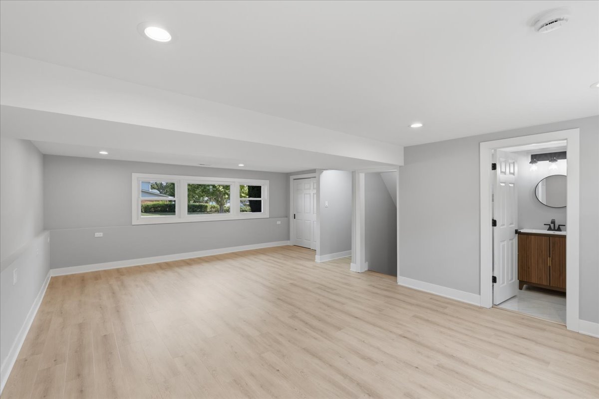 Gallery Image 19