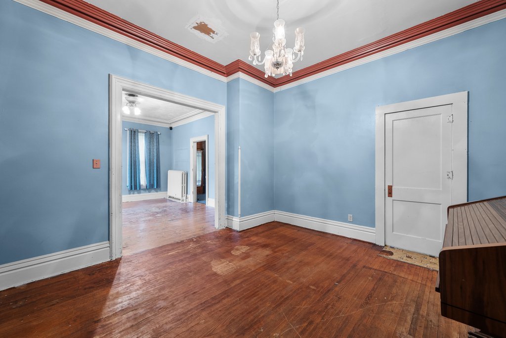 Gallery Image 21