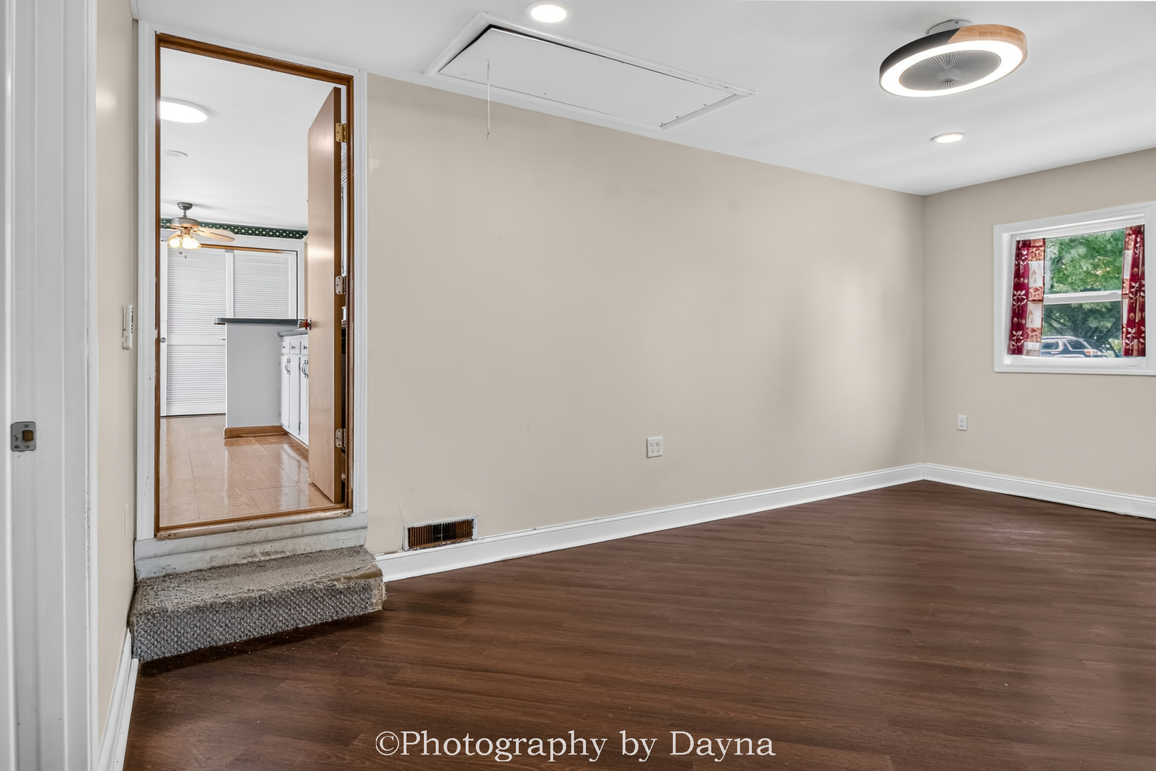 Gallery Image 19