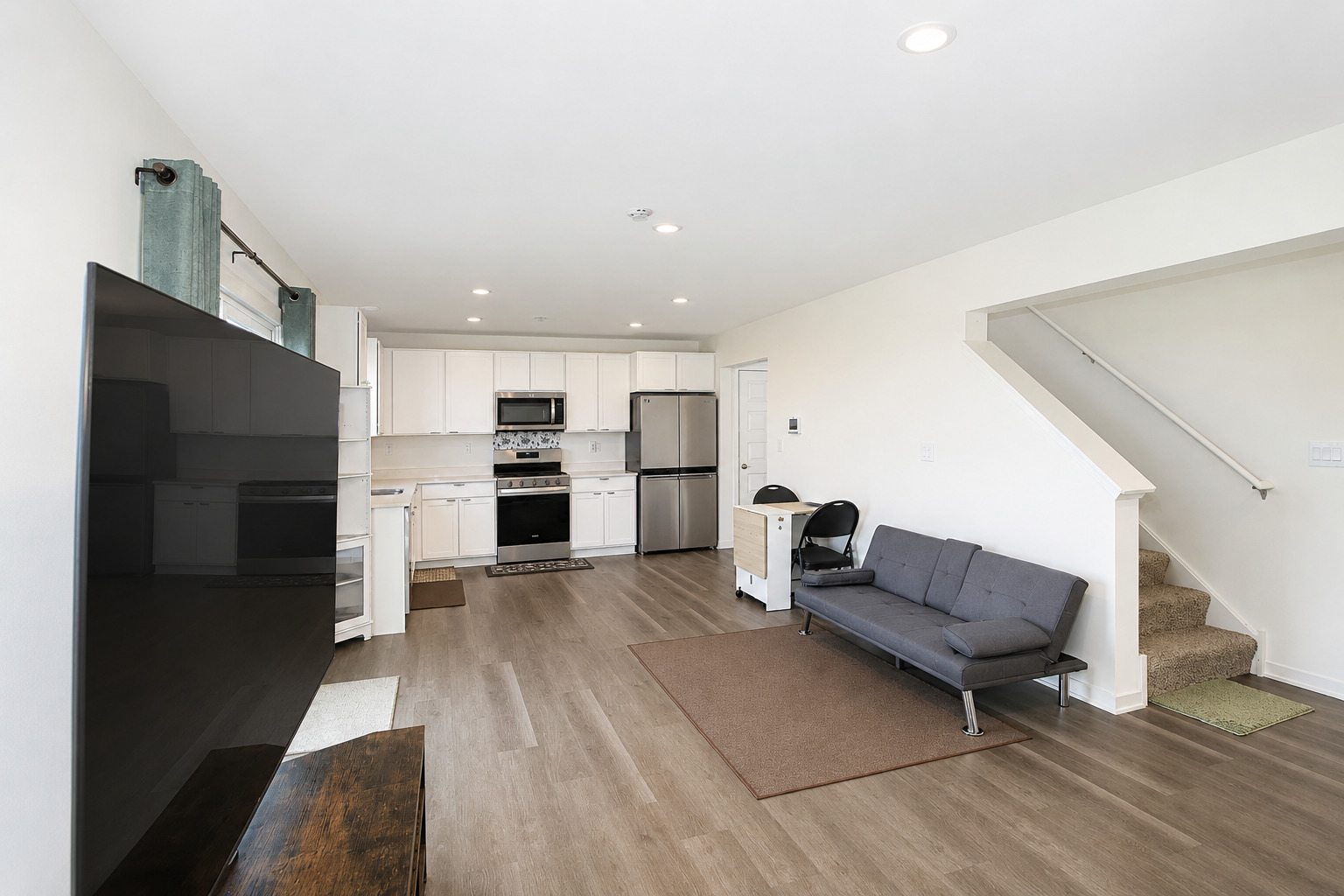 Gallery Image 4